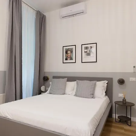 Stylish Gem In Historic For 4 Guests